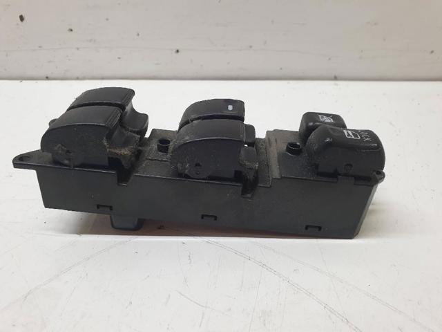 8608A060 Unidad de control de elevalunas delantera izquierda  disponible Utrera