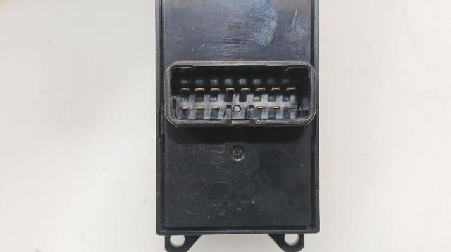 8608A060 Unidad de control de elevalunas delantera izquierda  disponible Utrera