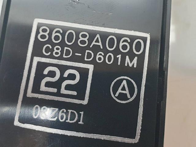 8608A060 Unidad de control de elevalunas delantera izquierda  comprar en Reus
