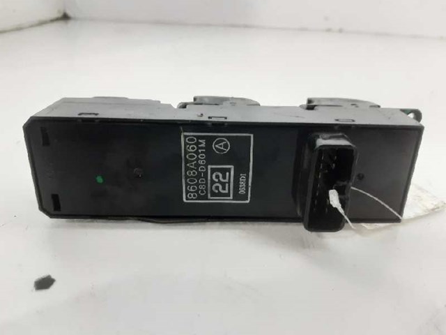MITSUBISHI 8608A060 Interruptor de elevalunas delantera izquierda  en stock Terrassa
