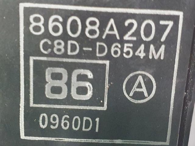 8608A207 MITSUBISHI Interruptor de elevalunas delantera izquierda comprar Madrid