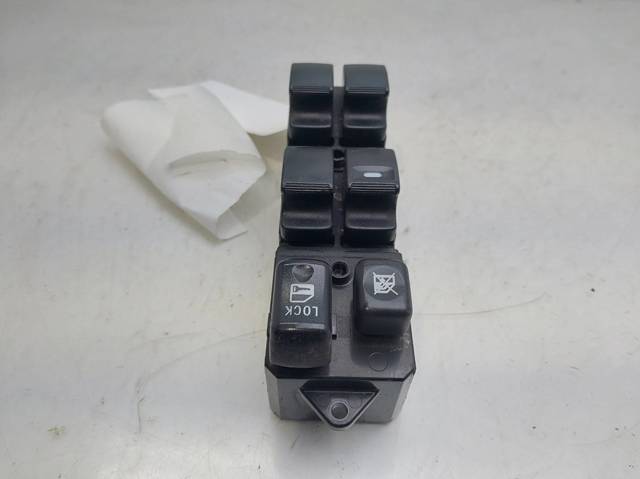 8608A207 MITSUBISHI Unidad de control de elevalunas delantera izquierda  comprar en Jaén