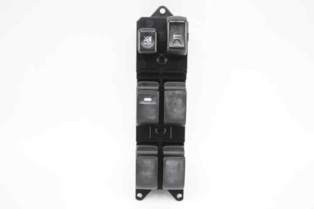 MITSUBISHI 8608A207 Interruptor de elevalunas delantera izquierda comprar Tarragona