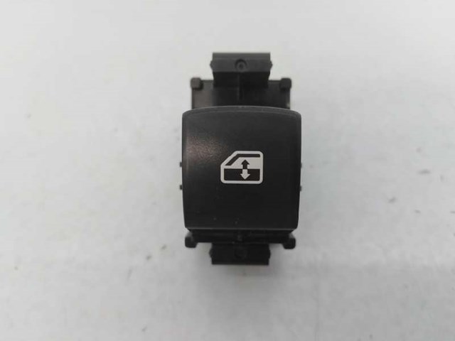8608A242 Mitsubishi