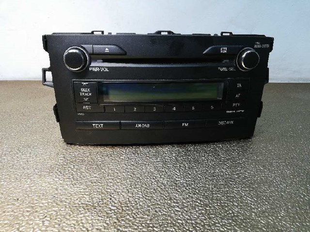 Radio AM/FM 8612002A70 Toyota