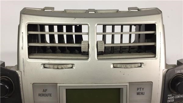 TOYOTA 861200D210 Radio  en stock Salamanca
