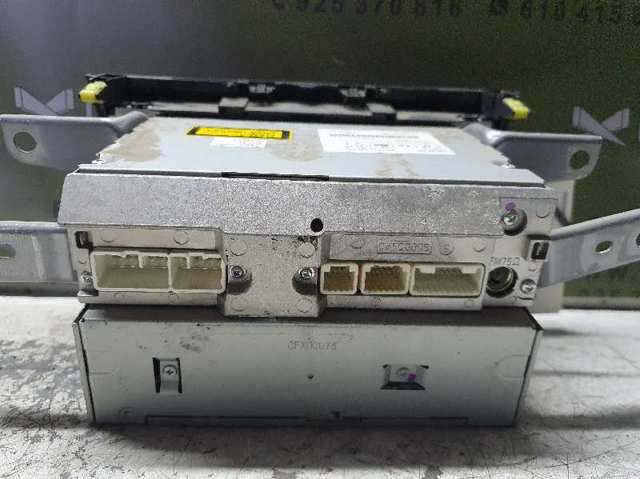 8612042220 TOYOTA Radio AM/FM  comprar en Jaén