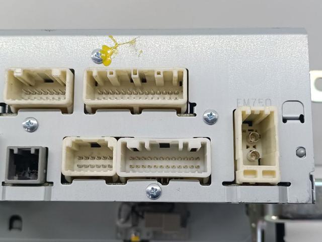8614002010 Radio  en stock Castellón