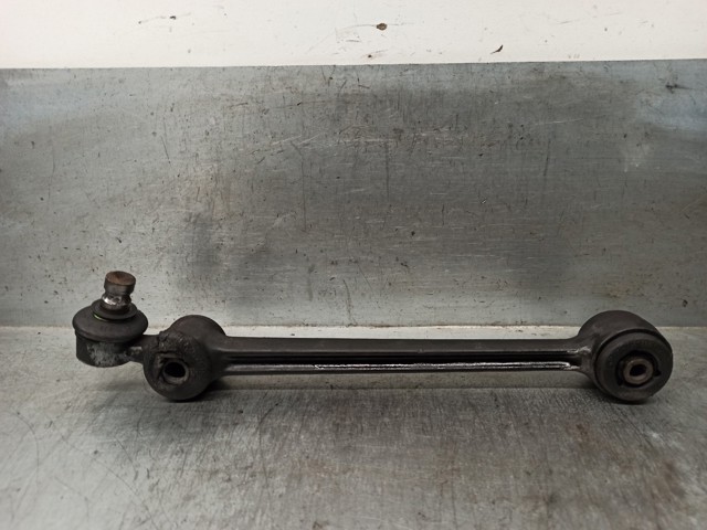 Brazo inferior izquierdo/derecho de suspensión delantera 861407151B VAG