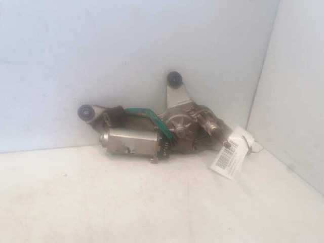 Motor limpiaparabrisas, trasera 8615008010 Ssang Yong