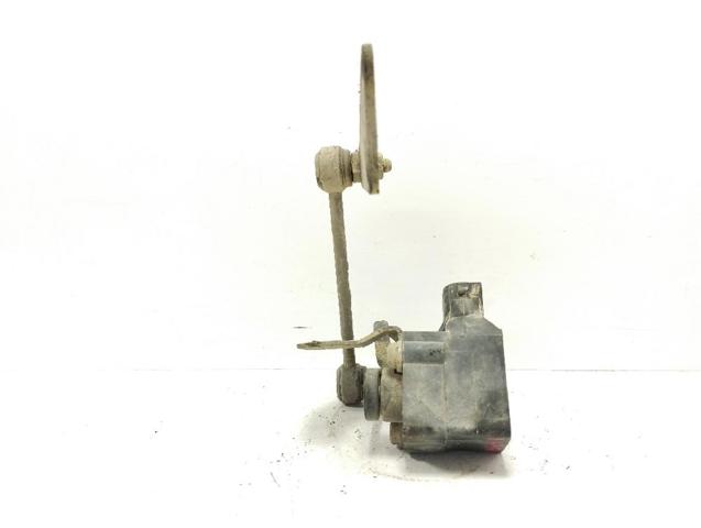 VOLVO 8622446 Sensor de nivel de carrocería delantero comprar Pamplona
