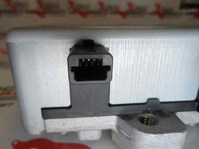 8633A031 Mitsubishi