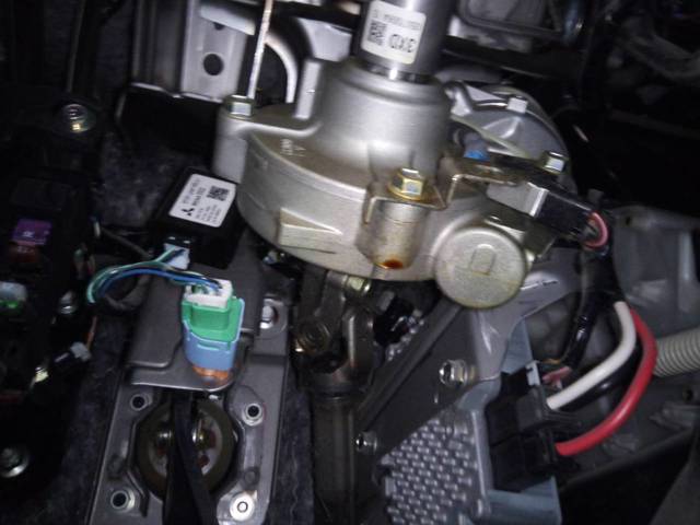 8633A031 Mitsubishi