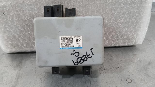 8633A049 Mitsubishi