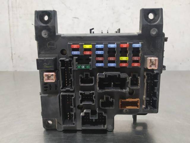 8637A825 Mitsubishi