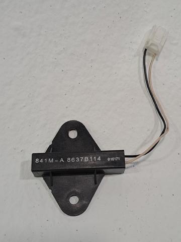8637B114 Mitsubishi