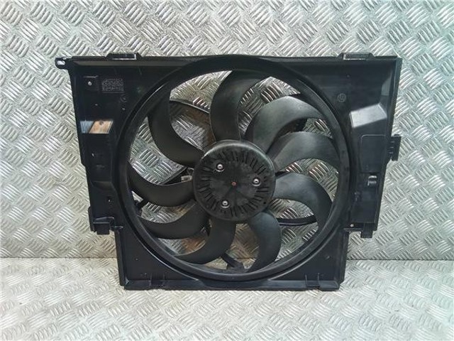 864194602 BMW