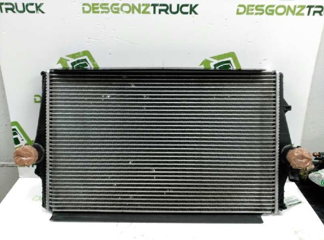 VOLVO 8649471 Intercooler comprar Barcelona