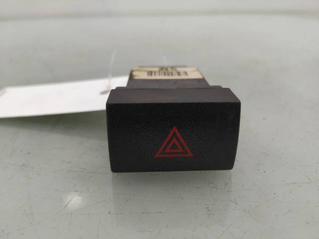 Interruptor warning Hyundai Santa Fe II (CM)