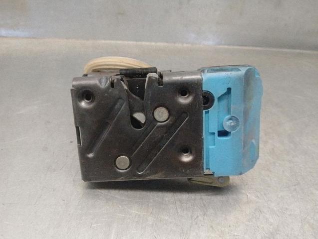 8650546 VOLVO Cerradura de puerta delantera derecha  comprar en Lleida