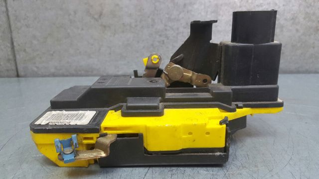 8650554 Cerradura de la puerta trasera derecha  disponible Burgos