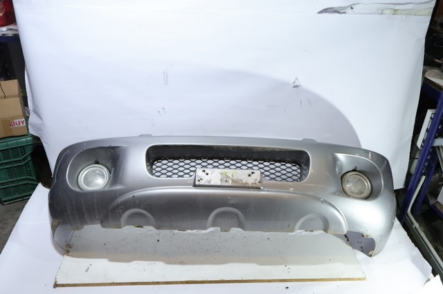 8651026900 HYUNDAI Parachoques delantero  comprar en Jaén