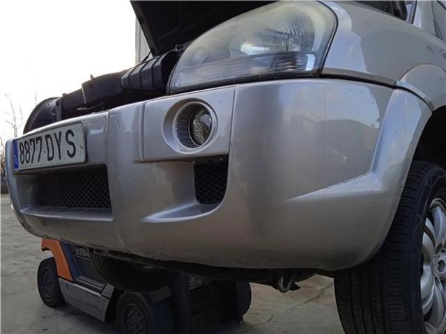 HYUNDAI 865112E040 Paragolpes  en stock Terrassa