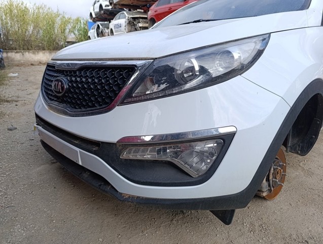 Defensa delantera 865113U000 HYUNDAI