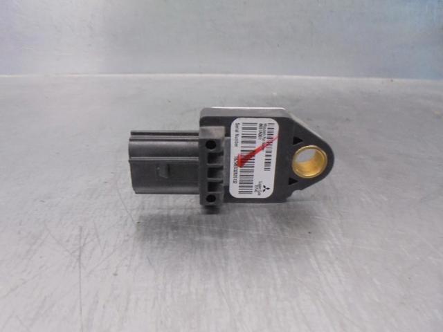8651A001 Mitsubishi