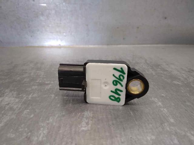 8651A001 Sensor de airbag delantero  comprar en Reus