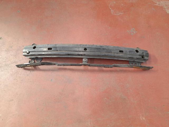 Refuerzo parachoque delantero 865301C300 Hyundai/Kia