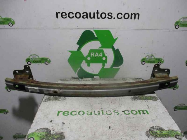 Refuerzo parachoque delantero 865301D010 Hyundai/Kia