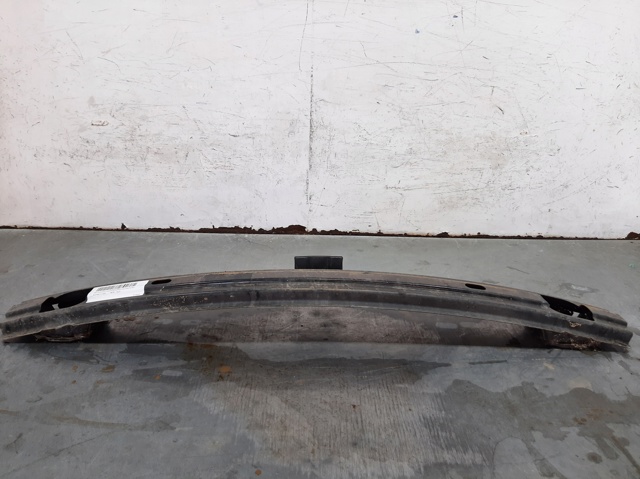 Refuerzo parachoque delantero KIA Rio 3 UB