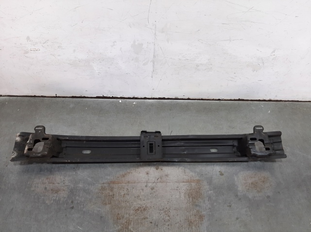 Refuerzo parachoque delantero KIA Rio 3 UB