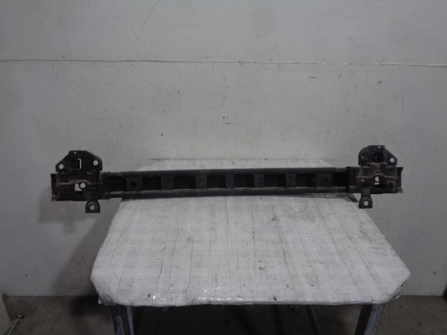 HYUNDAI 865302B010 Refuerzo de parachoques delantero  disponible Valladolid