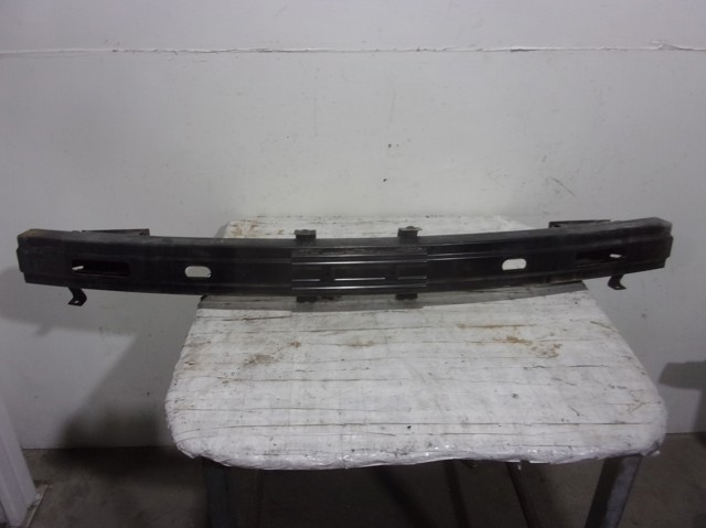 Comprar Refuerzo de parachoques delantero Hyundai Elantra III XD a bajo precio