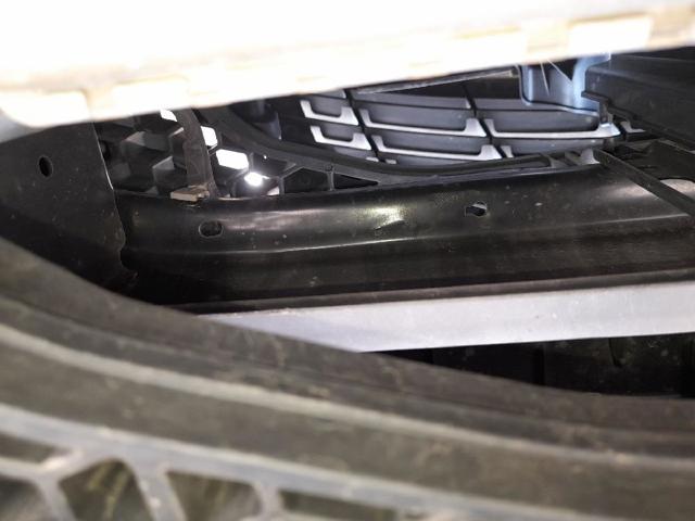 Refuerzo parachoque delantero 865303W300 HYUNDAI