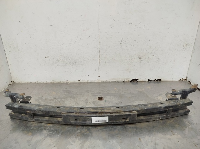Comprar Refuerzo paragolpes delantero Carnival III VQ