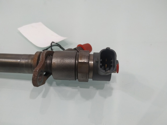8658351 VOLVO Inyector comprar Bilbao