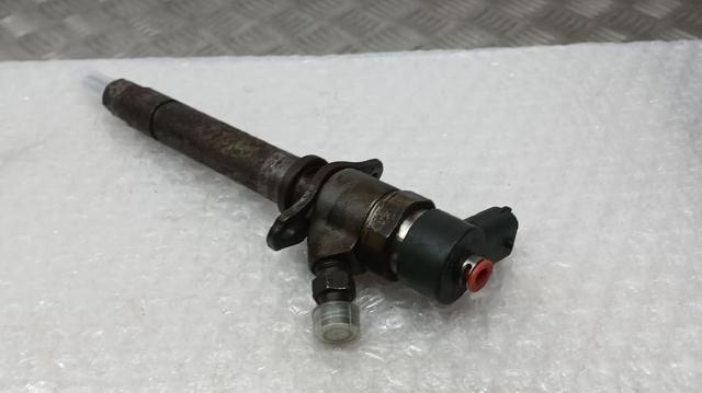 8658351 VOLVO Inyector de combustible  comprar en Oviedo