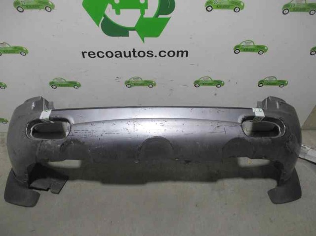 Parachoques trasero 8661026800 Hyundai/Kia