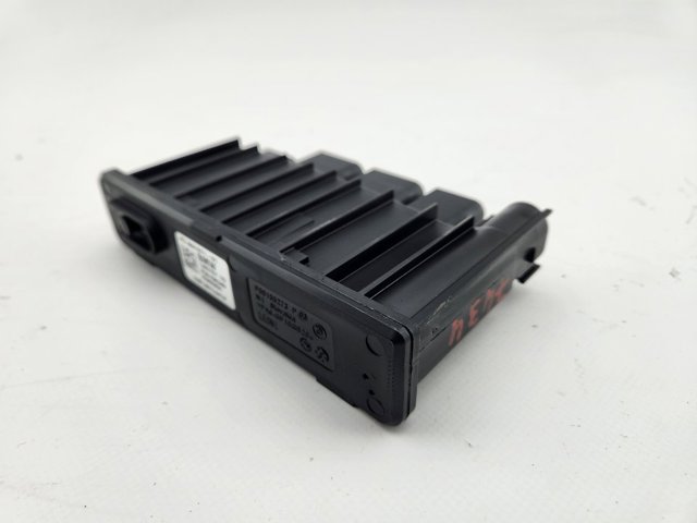 8661071 BMW