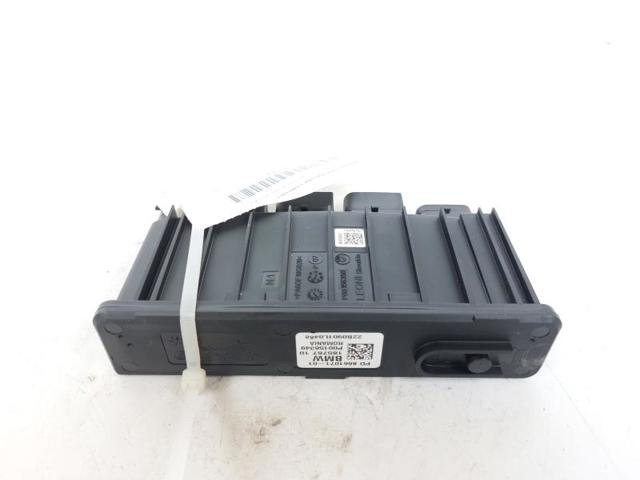 8661071 BMW