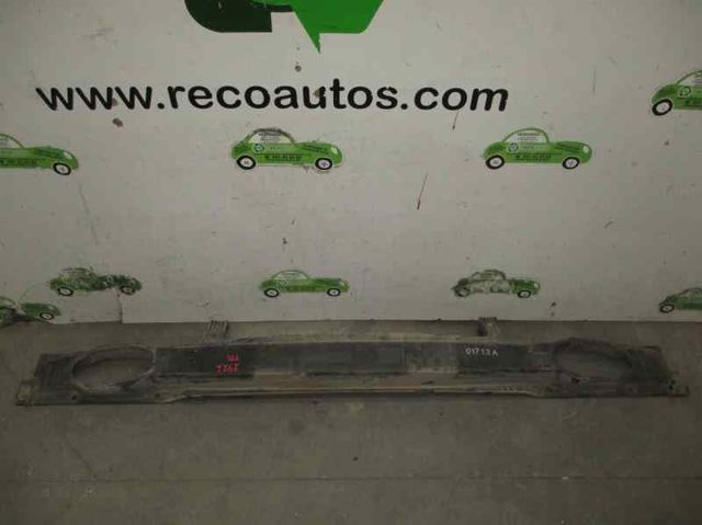 Refuerzo parachoques trasero 8663117010 Hyundai/Kia