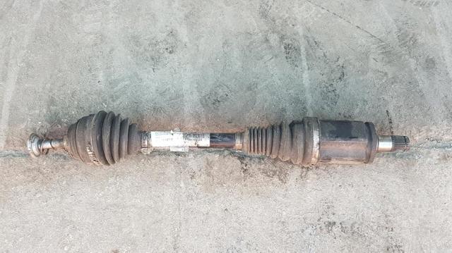 Semieje delantero izquierdo 8664675 BMW