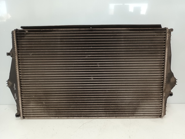 VOLVO 8671694 Intercooler  en stock Salamanca