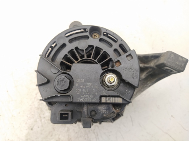 VOLVO 8676496 Alternador  comprar en Ponferrada