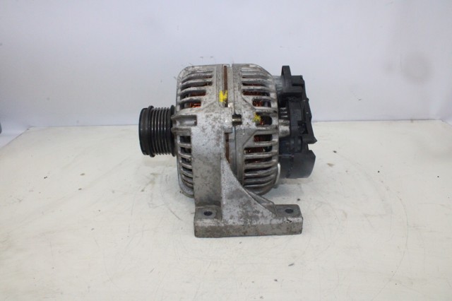 8676498 VOLVO Alternador  en stock Córdoba