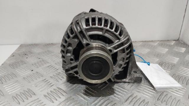 Dynamo 8676498 VOLVO