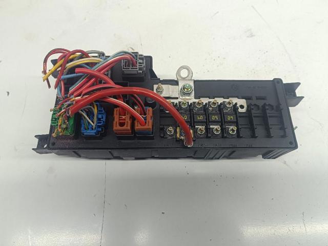 VOLVO 8678449 Caja de fusibles comprar Pamplona
